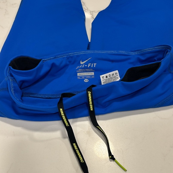 Nike Capri Running tights(girls) - Picture 3 of 7